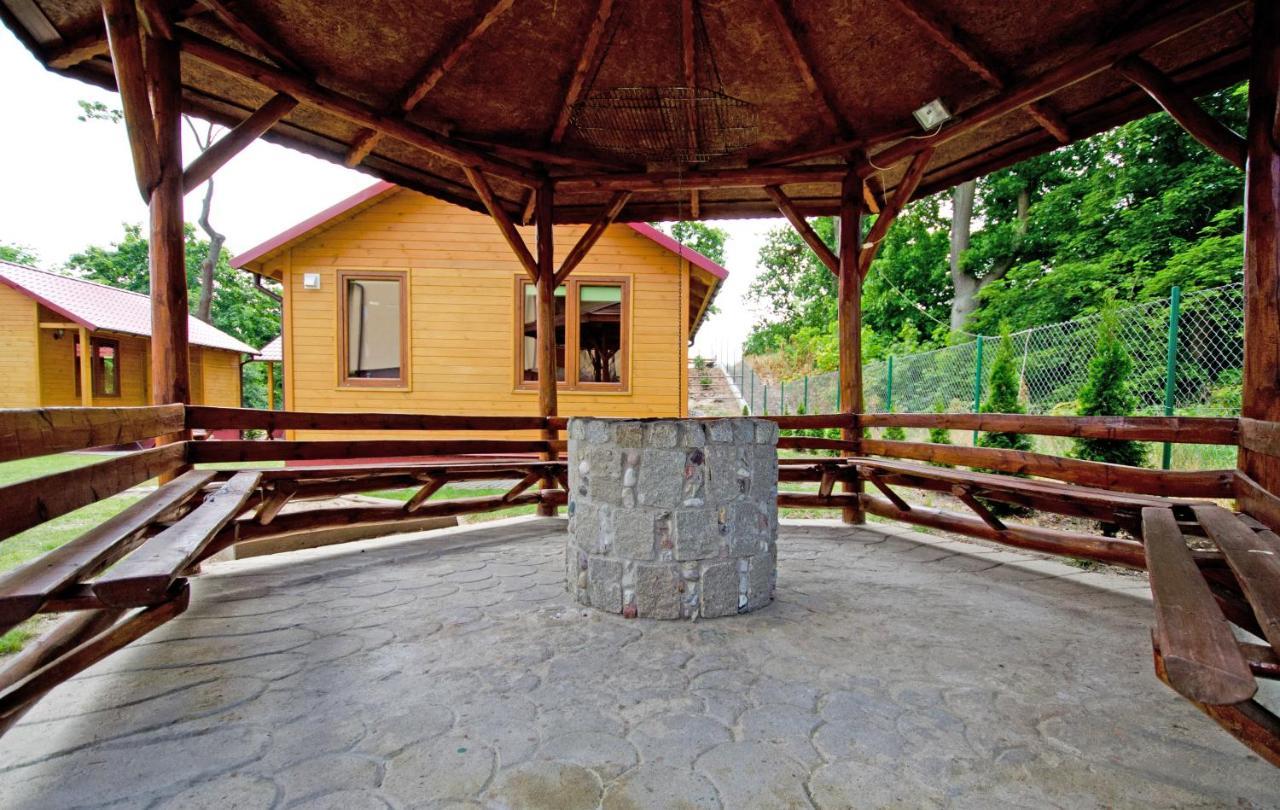 Jantar Pokoje I Domki U Reni Bagian luar foto